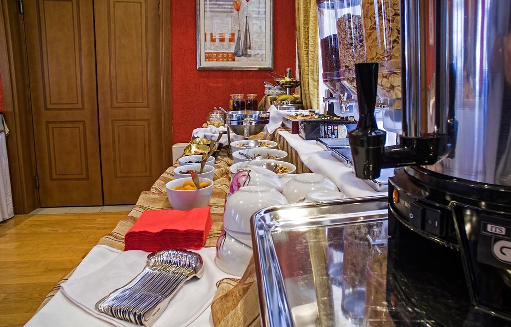 Boutique Hotel Parnassia 아라초바 외부 사진