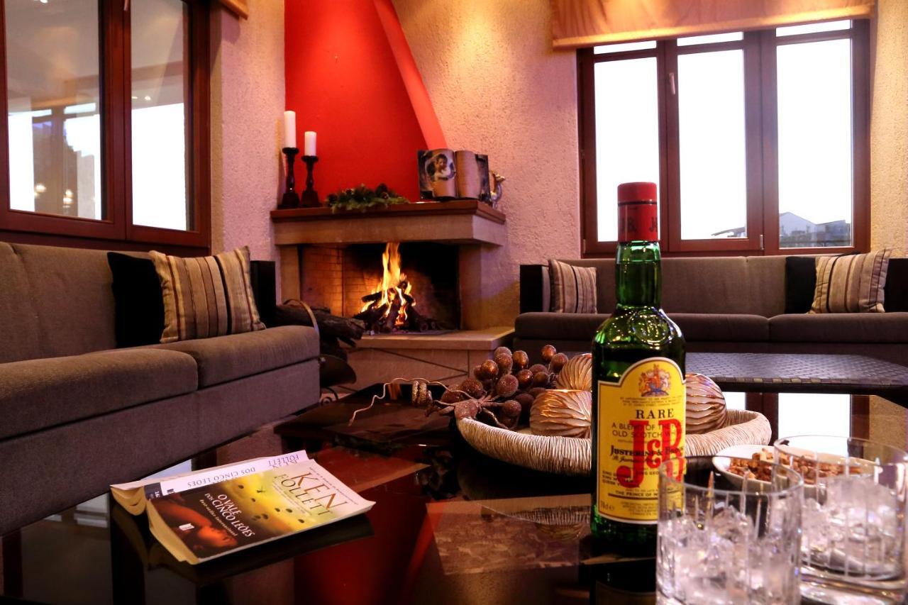 Boutique Hotel Parnassia 아라초바 외부 사진